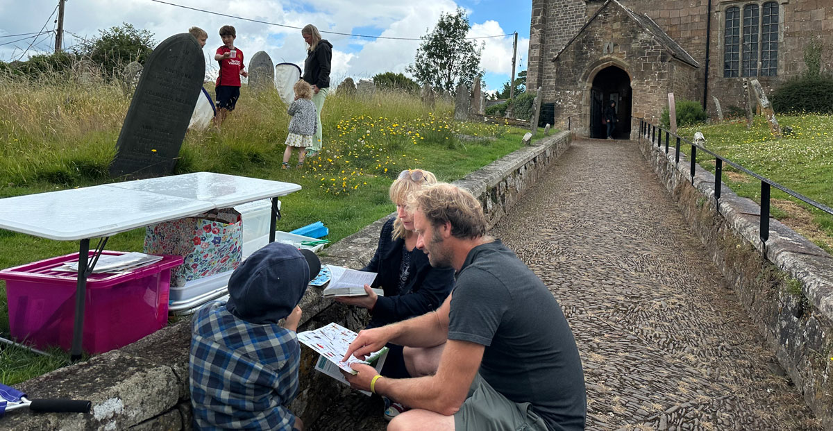 Bug Hunt with Joanna Pullin Hatherleigh Festival